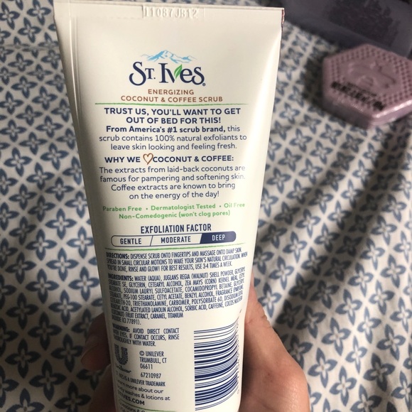 ✨ Face Scrub✨ - Picture 2 of 3